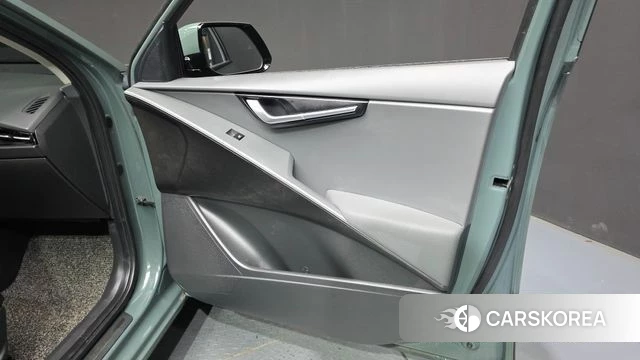 Kia Di Ol Nu Niro id 4592208 из Кореи 16