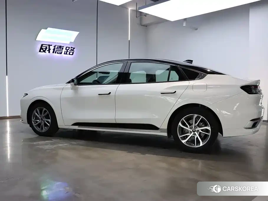 Ford Mondeo id 4577486 из Китая 16