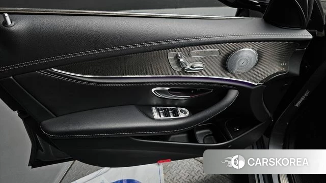 Mercedes-Benz E-Class W213 id 4294627 из Кореи 16