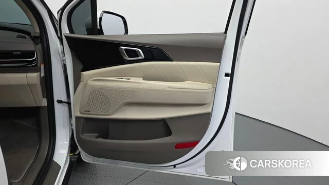 Kia The New Carnival 4th Generation id 4757409 из Кореи 16