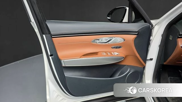 Genesis GV70 id 4640735 из Кореи 16