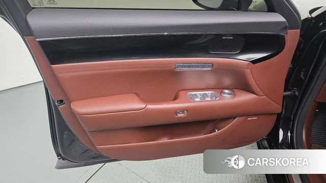 Genesis G90 (RS4) id 4706592 из Кореи 16