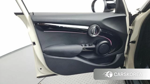 Mini Cooper id 4330377 из Кореи 16