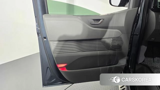 Hyundai Staria id 4917009 из Кореи 16