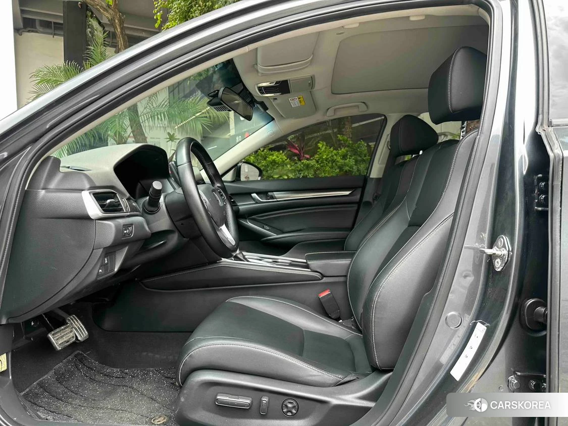 Honda Accord id 4455417 из Китая 16