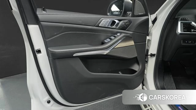 BMW X7 (G07) id 4394324 из Кореи 16
