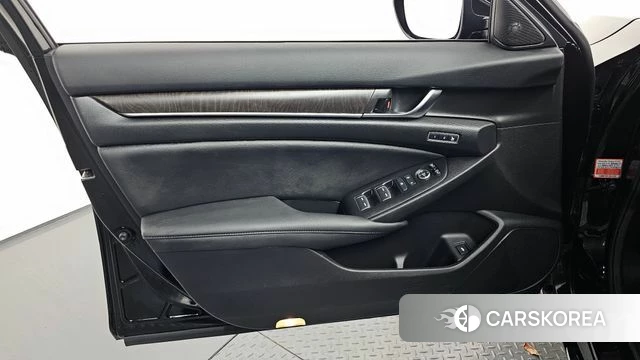 Honda Accord 10th Generation id 4550296 из Кореи 16