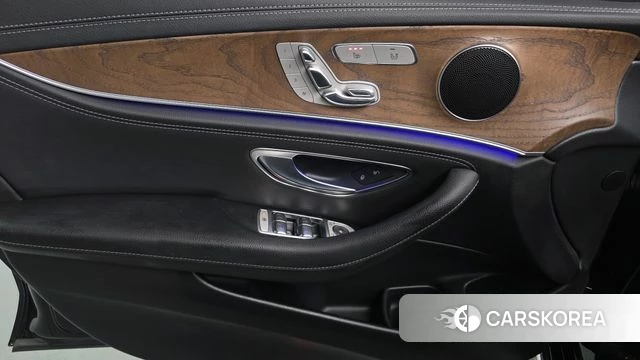 Mercedes-Benz E-Class W213 id 4324898 из Кореи 16