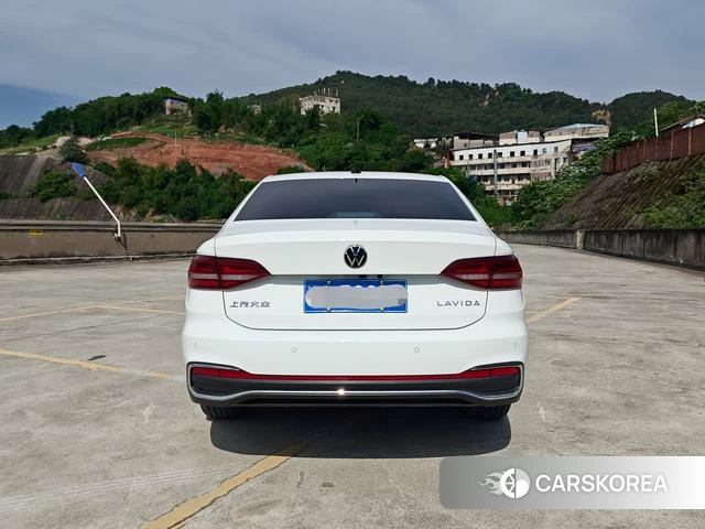 Volkswagen Lavida id 4253325 из Китая 16