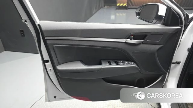 Hyundai The New Avante AD id 4620295 из Кореи 16