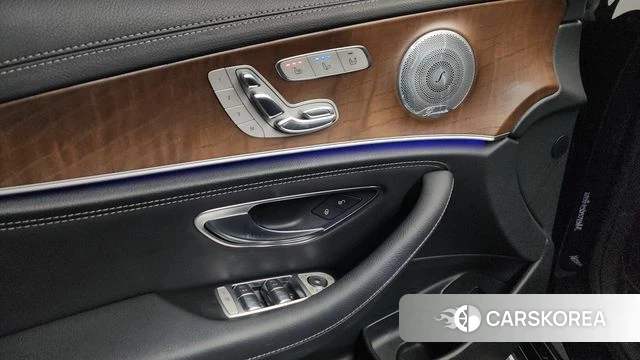 Mercedes-Benz E-Class W213 id 4476961 из Кореи 16