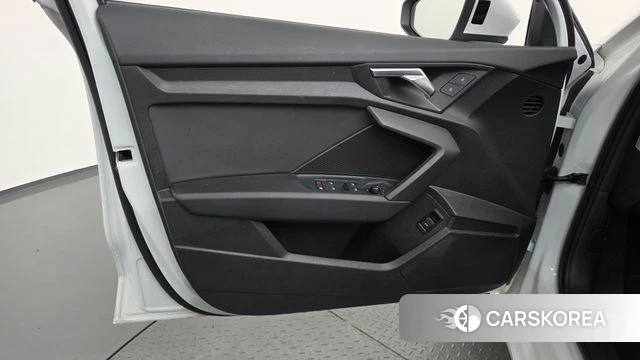 Audi A3 (8Y) id 4528328 из Кореи 16