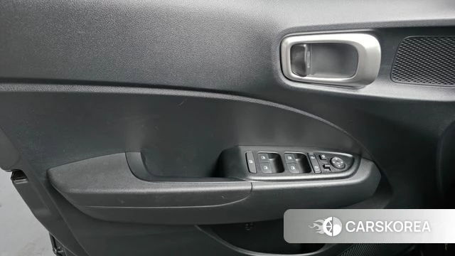 Hyundai Venue id 4623986 из Кореи 16