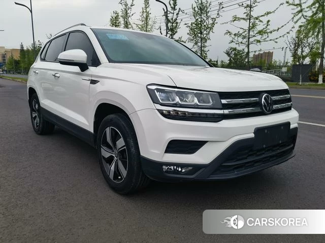 Volkswagen Tuyue id 4278134 из Китая 16