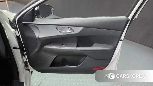 Kia The New K3 2nd generation id 4697066 из Кореи 16