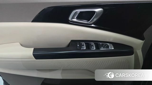 Kia Carnival 4th generation id 4283580 из Кореи 16