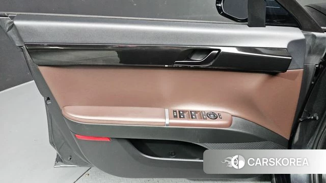 Hyundai Grandeur Hybrid (GN7) id 4249210 из Кореи 16