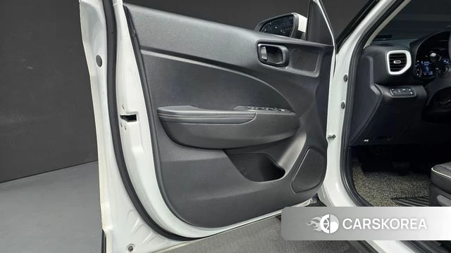Hyundai Venue id 4692748 из Кореи 16