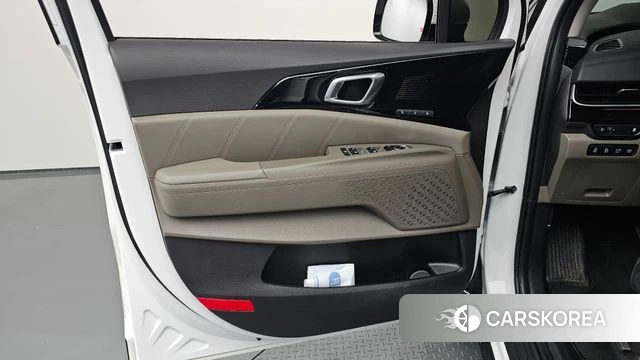 Kia The New Carnival 4th Generation id 4200990 из Кореи 16