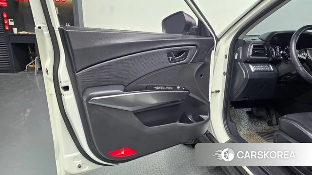 Ssangyong Tivoli Air id 4224214 из Кореи 16