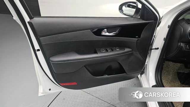 Kia The New K3 2nd generation id 4573217 из Кореи 16