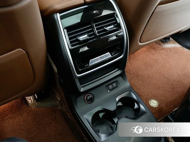 BMW X7 id 4273549 из Китая 16
