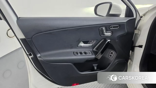 Mercedes-Benz A-Class W177 id 4732127 из Кореи 16