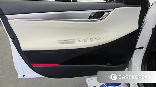 Hyundai The New Grandeur IG Hybrid id 4401754 из Кореи 16