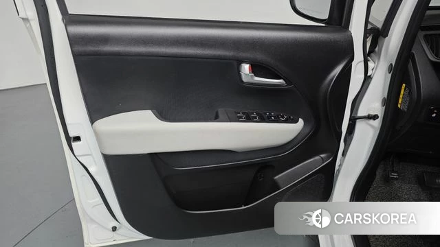 Kia The New Kia Ray id 4579101 из Кореи 16