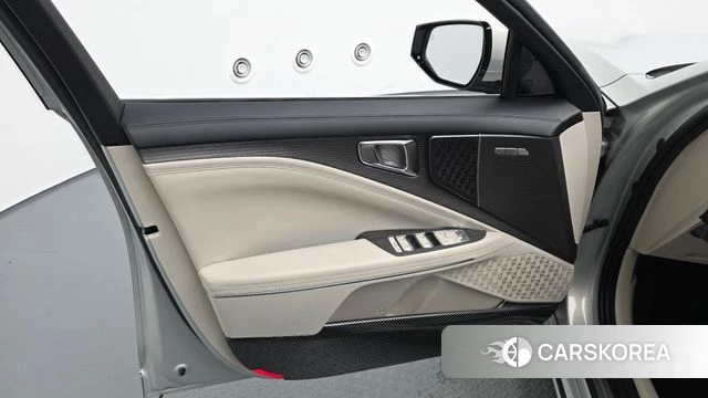Kia The New K8 Hybrid id 4734772 из Кореи 16