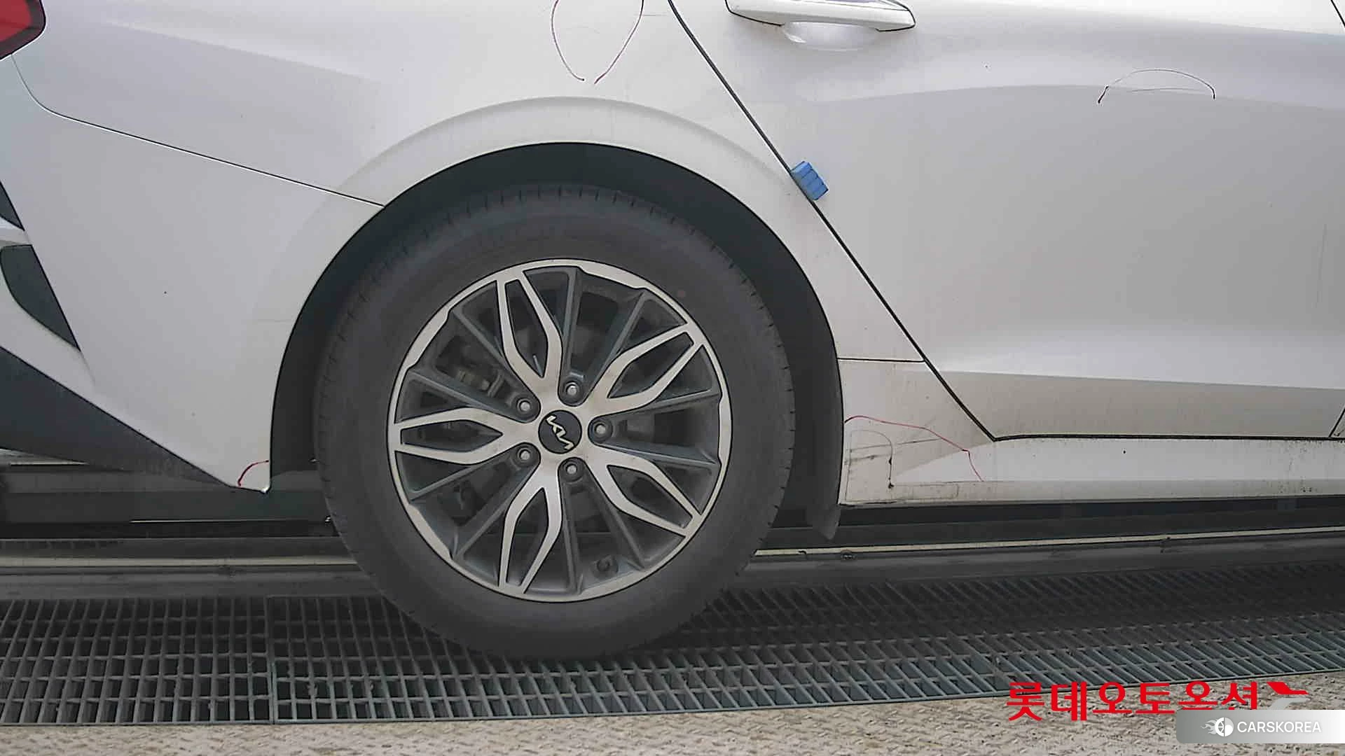 Kia K5 id 4296904 из Кореи 16