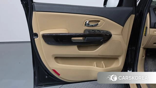 Kia The New Carnival id 4746563 из Кореи 16