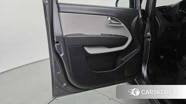Kia The New Kia Ray id 4950723 из Кореи 16