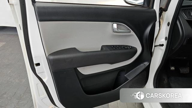 Kia The New Kia Ray id 4354959 из Кореи 16