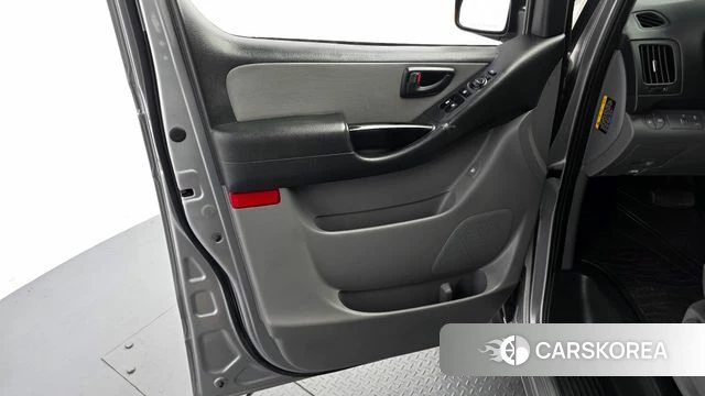Hyundai The New Grand Starex id 4728052 из Кореи 16