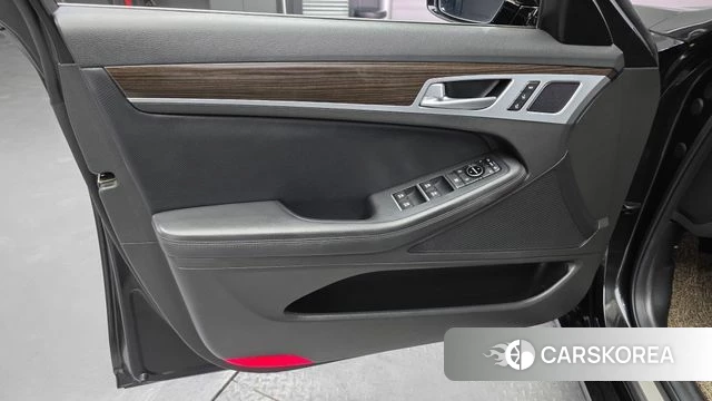 Genesis G80 id 4626515 из Кореи 16