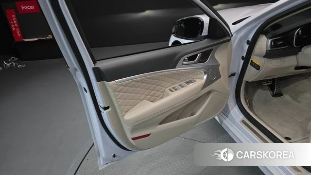 Genesis G70 id 4188488 из Кореи 16