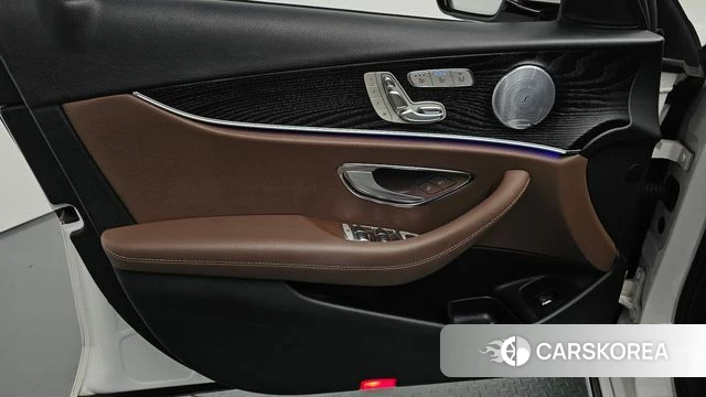 Mercedes-Benz E-Class W213 id 4477357 из Кореи 16