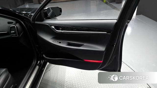 Hyundai Grandeur IG id 4286270 из Кореи 16
