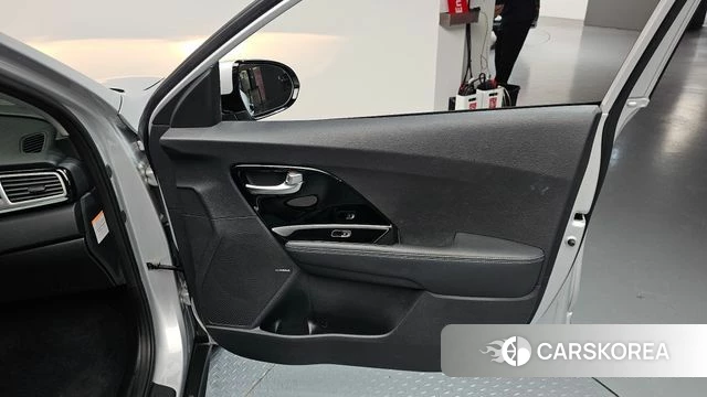Kia Niro EV id 4268222 из Кореи 16