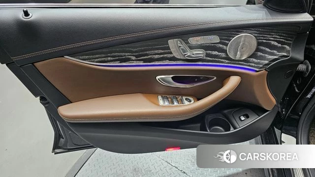 Mercedes-Benz E-Class W213 id 4202048 из Кореи 16