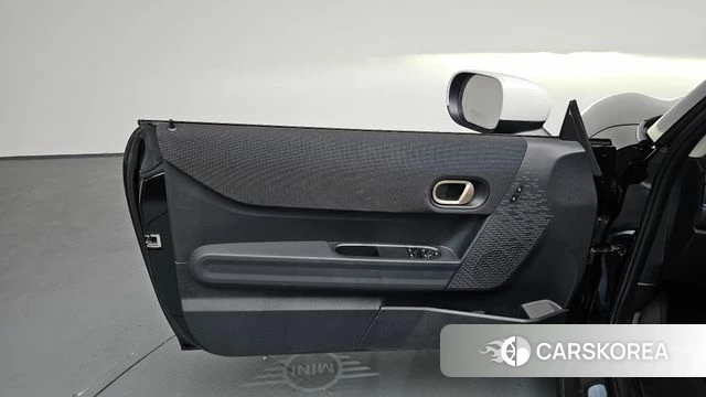 Mini Cooper C 4th generation id 4279745 из Кореи 16