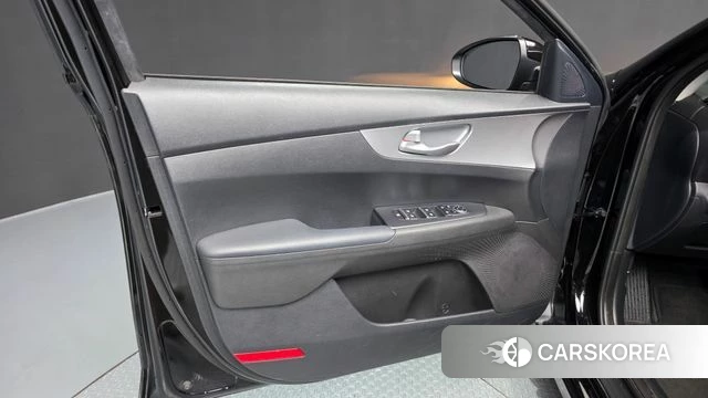 Kia The New K3 2nd generation id 4388822 из Кореи 16