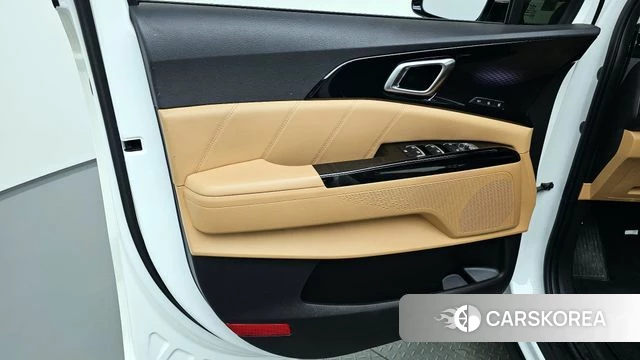 Kia Carnival 4th generation id 4231090 из Кореи 16