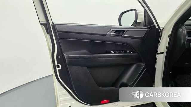 Ssangyong The New Rexton Sports Cannes id 4769426 из Кореи 16