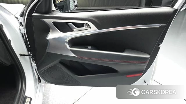 Genesis G70 id 4596268 из Кореи 16