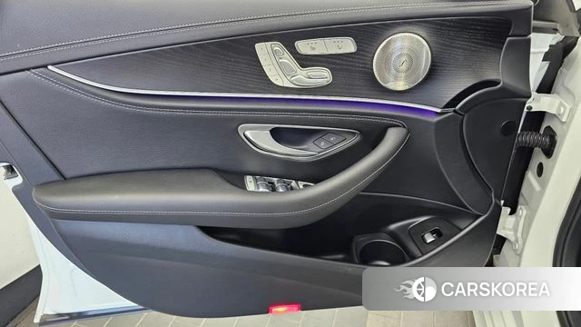 Mercedes-Benz E-Class W213 id 4769122 из Кореи 15