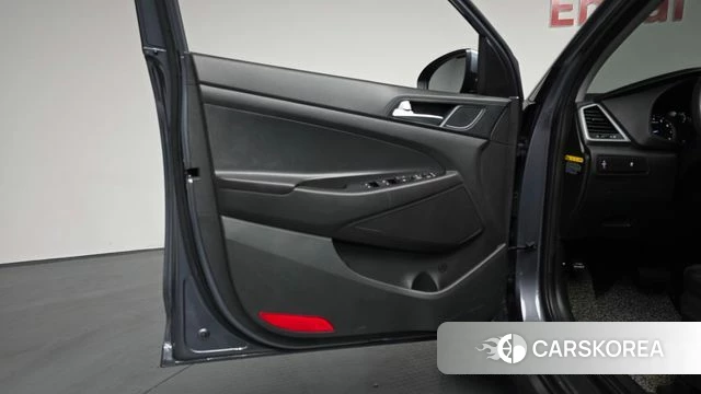 Hyundai All New Tucson id 4188707 из Кореи 16