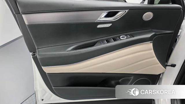 Genesis GV80 id 4739775 из Кореи 16