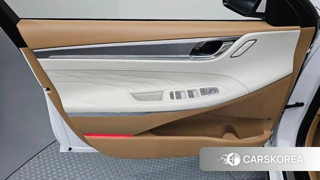Hyundai The New Grandeur IG id 4775317 из Кореи 16